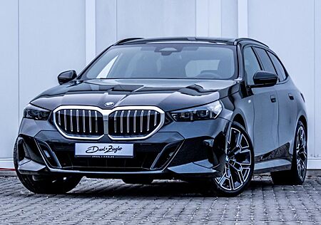 BMW 520d xDrive Touring M-Sport 20" AHK StHzg PanoDa
