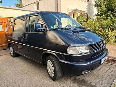 Volkswagen T4 Caravelle 2,5-l-Diesel TDI 75kW Standard