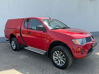 Mitsubishi L200 Invite Club Cab 4WD