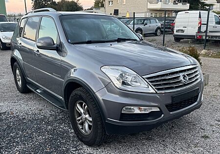 SsangYong Rexton W Sapphire 4x4 7-Sitzer