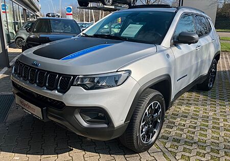 Jeep Compass Trailhawk Plug-In Hybrid 4WD