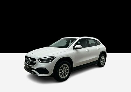 Mercedes-Benz GLA 200 Kamera+PTS+MBUX