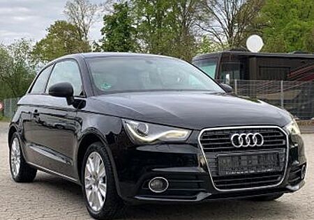 Audi A1 1.2 TFSI Ambition Ambition XENON