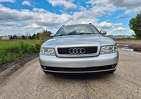 Audi A4 1.6 Avant /TÜV Oktober 2026/Euro4/Klima