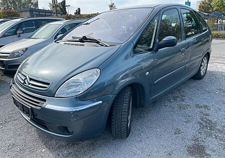 Citroën Xsara Picasso 1.8 16V Exclusive tüv bis 27