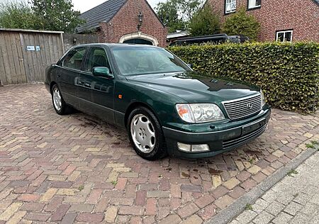 Lexus LS 400 4.0 V8 Auto -