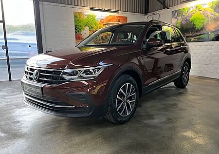 VW Tiguan Volkswagen Life 2 Hand