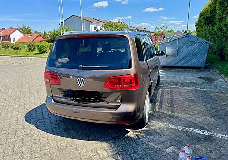 VW Touran Volkswagen 1.4 TSI 103kW -