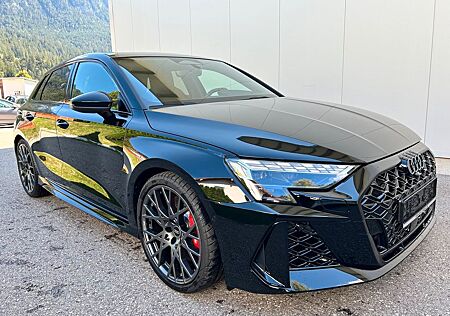 Audi RS3 2.5 TFSI Sportback quattro, Sport AGA,ACC...