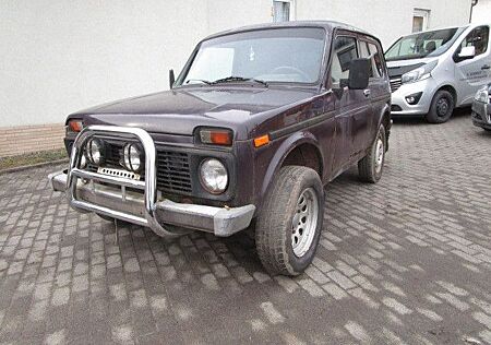 Lada Niva Only