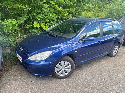 Peugeot 307 1.6 16V 110 -
