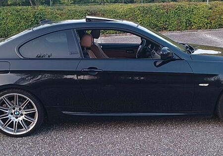 BMW 318i Coupé -