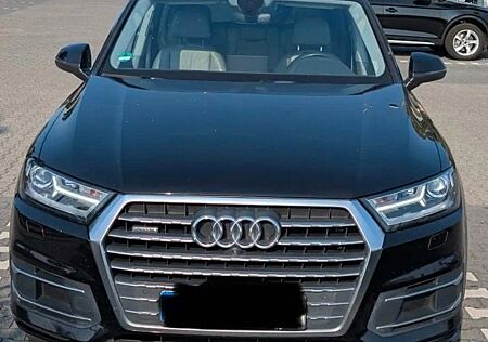 Audi Q7 3.0 TDI quattro tiptronic