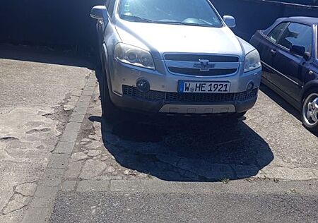Chevrolet Captiva 3.2 LT 4WD 7-Sitzer LT