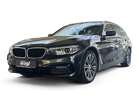 BMW 520d xDrive Sport Line +ParkingAssistant+Head-Up