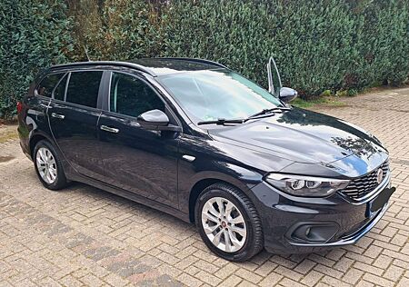Fiat Tipo 1.3 MultiJet EASY EASY