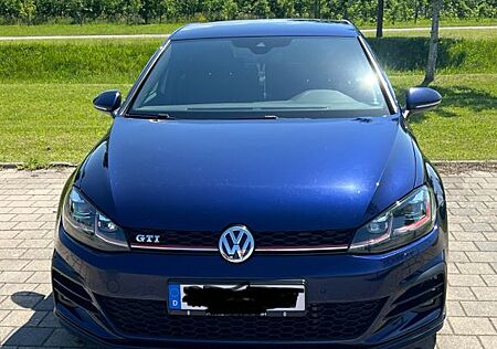 VW Golf Volkswagen 2.0 TSI BMT DSG GTI GTI