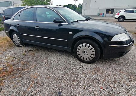 VW Passat Volkswagen Lim. V6 TDI Trendline