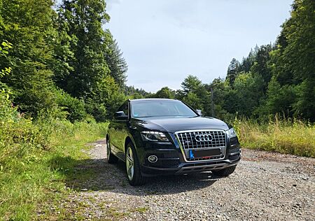 Audi Q5 2.0 TDI quattro -