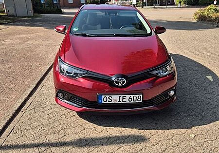 Toyota Auris Team Deutschland 1,2-l-Turbo S/S Team ...