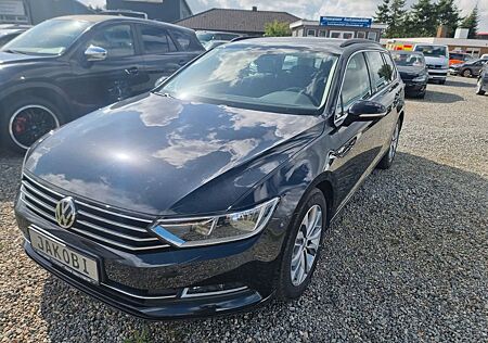 VW Passat Variant Volkswagen Comfortline 2.0 TDI AHK NAVI MFL