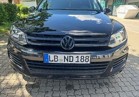 VW Touareg Volkswagen 3.0 V6 TDI Tiptronic BlueMotion Tech...