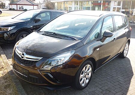 Opel Zafira C Tourer Active