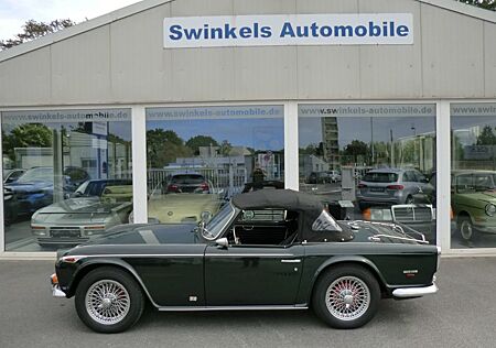 Triumph TR 250
