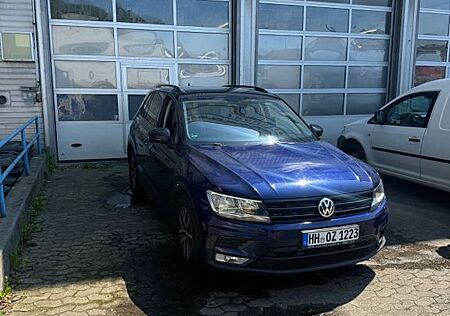 VW Tiguan Volkswagen 2.0 TDI SCR BMT Comfortline Comfortline