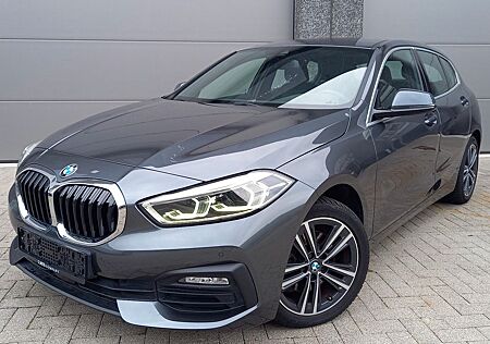 BMW 116dA 1 ADVANTAGE 7-DCT KAM*LED*NAV*PDC*17