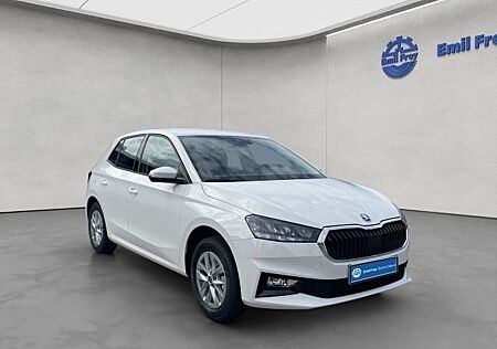 Skoda Fabia 1.0 mech. Essence GJR AHK SHZ KLIMA SmartL