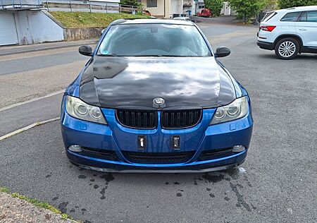 BMW 318d , E90, M47, M-Fahrwerk, Xenon, Navi Prof.