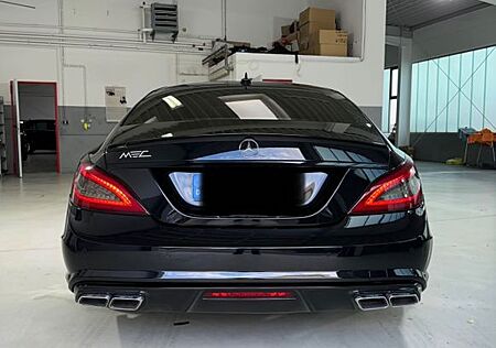 Mercedes-Benz CLS 350 - MEC DESIGN AMG-OPTIK