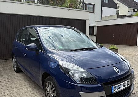Renault Scenic Authentique 1.6 16V 110 Authentique