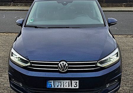 VW Touran Volkswagen 2.0 TDI SCR DSG Highline Highline