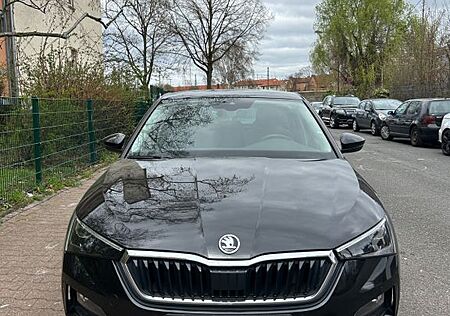 Skoda Scala 1.0 TSI VIRTUAL COCKPIT*PANO*SCHECKH*
