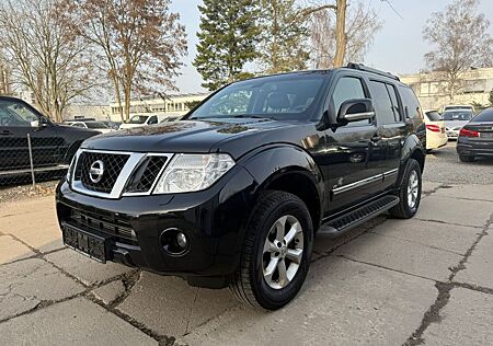Nissan Pathfinder 3.0 dCi LE.AHK.SHZ.7 Sitzer