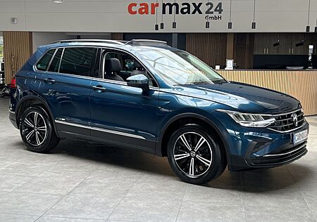 VW Tiguan Volkswagen 2.0TDI Life ACC Navi Kamera Panorama AHK
