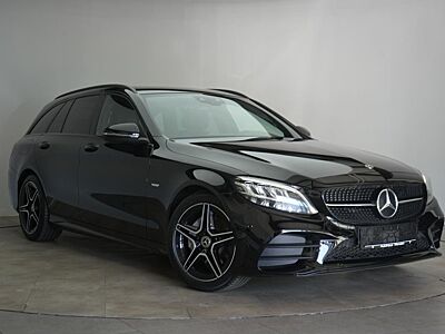 Mercedes-Benz C 220 d AMG T 9G-Tronic AMG Night Edition Distro