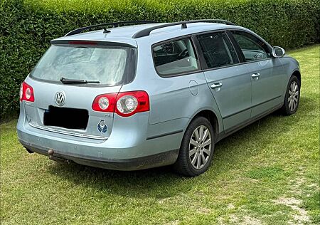 VW Passat Variant Volkswagen 1.6 FSI Trendline Variant Tre...