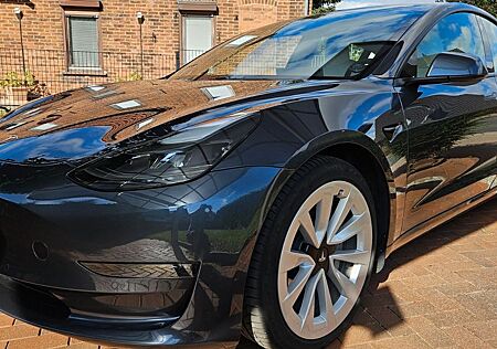 Tesla Model 3 Long Range Dual Motor AWD Accl.-Boost
