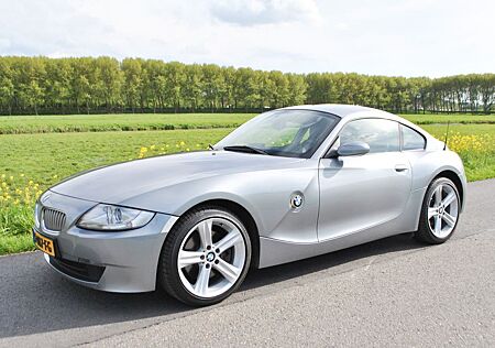 BMW Z4 Coupé 3.0si Automatik E86 55tkm Scheckheft