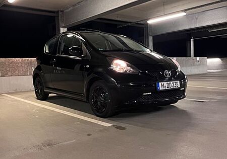 Toyota Aygo (X) Aygo 1,0 Black