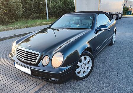 Mercedes-Benz CLK 230 KOMPRESSOR AVANTGARDE Avantgarde