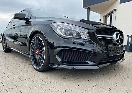 Mercedes-Benz CLA 45 AMG Shooting Brake Mercedes-AMG CLA 45 4MATIC DCT Sh. Br.