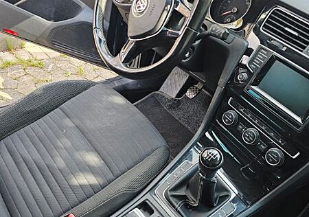 VW Golf Volkswagen 1.6 TDI BlueMotion Comfortline