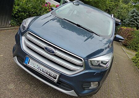 Ford Kuga 1,5 EcoBoost Titanium