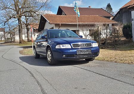 Audi A4 1.6 Avant -