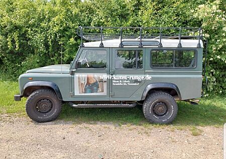 Land Rover Defender 110 Td4 Station Wagon S S