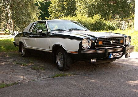 Ford Mustang T5 V6 2,8 Liter Ghia